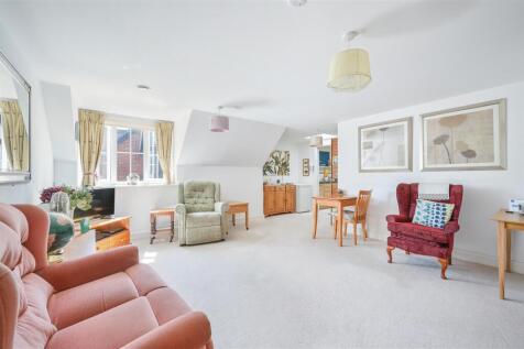 WELLINGTON COURT, (7).jpg