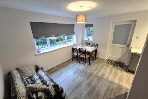 Open Plan Lounge/Kitchen