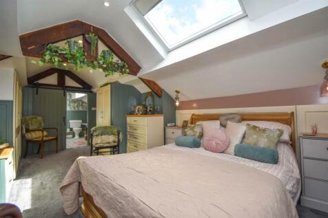 Corner Guest House Principle Suite 2.jpg