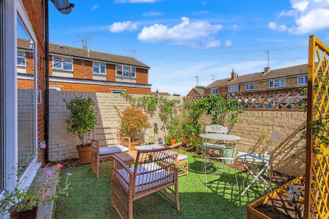 Rear Garden - Ang...