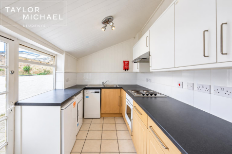 5 Bedroom Terraced in BN2 3HT