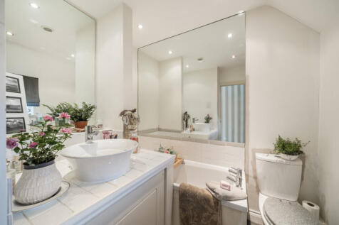 1353157-19-68c460...