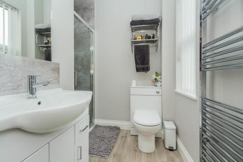 En Suite Shower R...