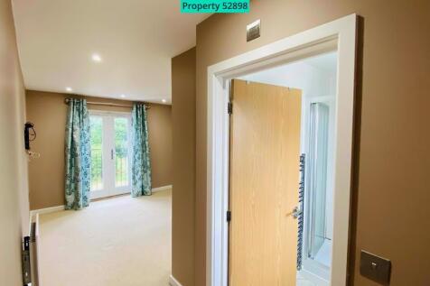Bedroom1 with Ensuite