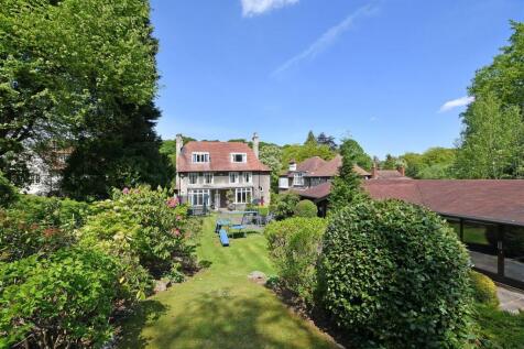 8 bed, 5 bath Detached in Sheffield - Photo 19