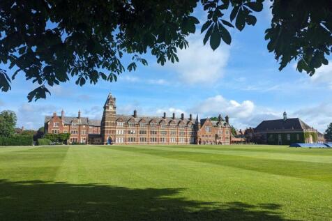 FelstedFront.jpg