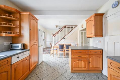 HOOKFIELD, - (3).jpg