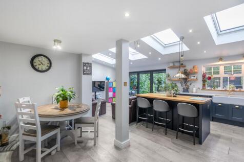 1354191-10-68c445...