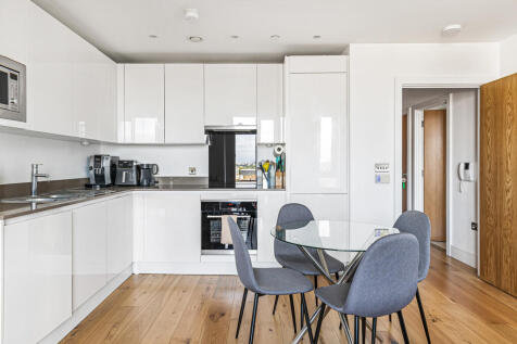 Reception/Kitchen