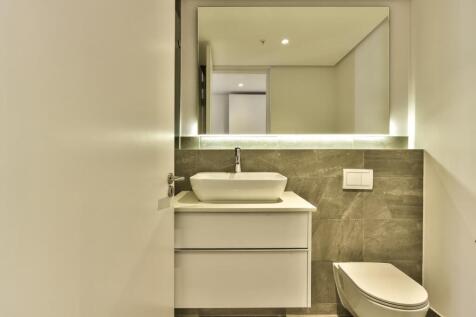 En-suite bathroom to bedroom 2