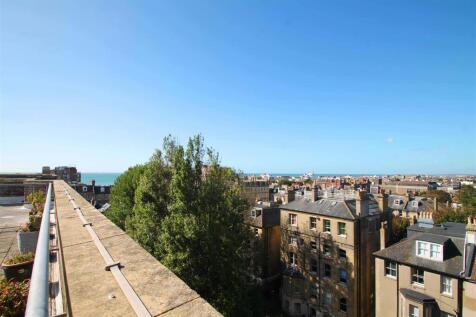 Communal Roof Terrace