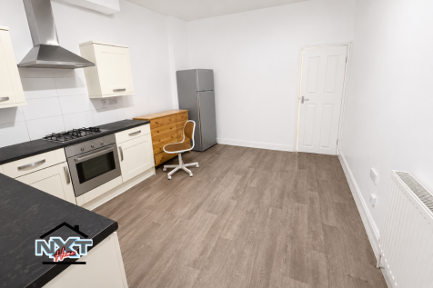 Next Home Ltd are delighted to offer this spacious and well-presented one-bedroom ground floor flat located on Broad Lane, Tottenham.