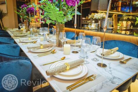 Kitchen /Dining Area