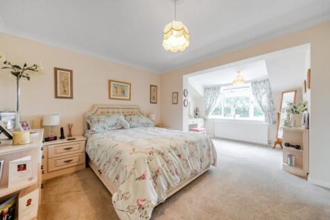 1349619-18-68beb9...