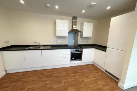 Kitchen Pic 2.jpg