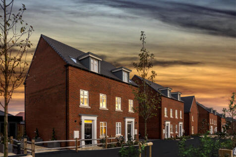Richmond Park DWH dusk street scene show homes