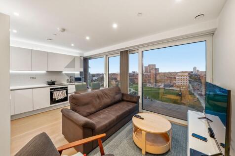 Regent are delighted to present this stunning one-bedroom apartment set within the Royal Riverside Arsenal development, SE18. Would you prefer to communicate on WeChat? Add us at RegentLettings. This