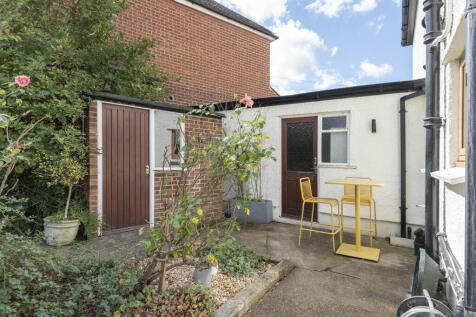 27-47_Rosedale_Cl...