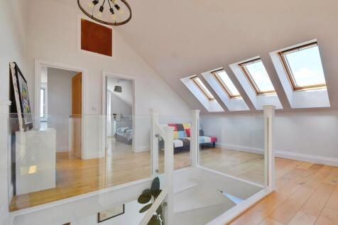 Second Floor Landing