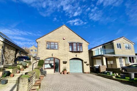 Bramleys Estate Agents - Lady Heton Avenue - Mirfi