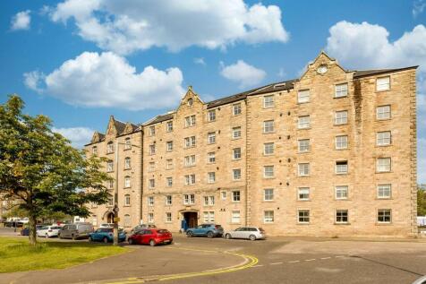 1 bed, 1 bath Flat in Edinburgh - Photo 15