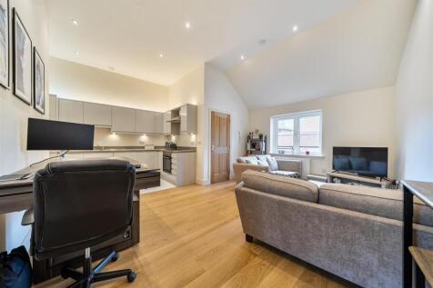Flat 14, 152 Watling Street East, Towcester (26).j