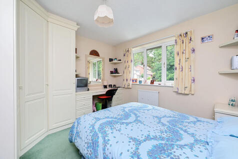 20 Bloomsbury Way...