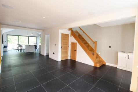 Open Plan Lounge Area