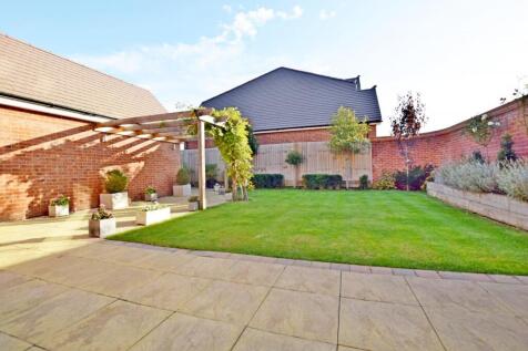 four bedroom house t