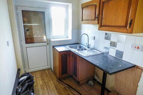 57 Station Road East.... T202511281034.jpg