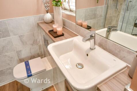 Internal Feature En-Suite