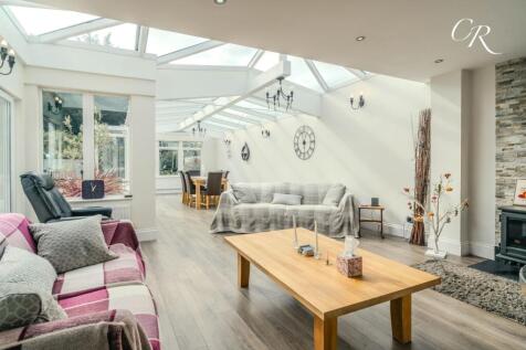 Kitchen / Dining / Reception Room