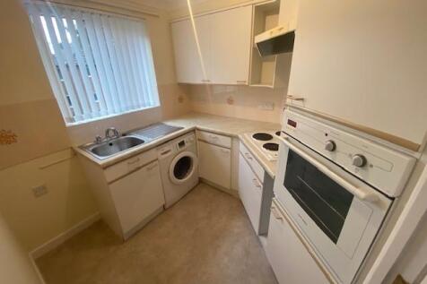 61 ac kitchen 1.jpg