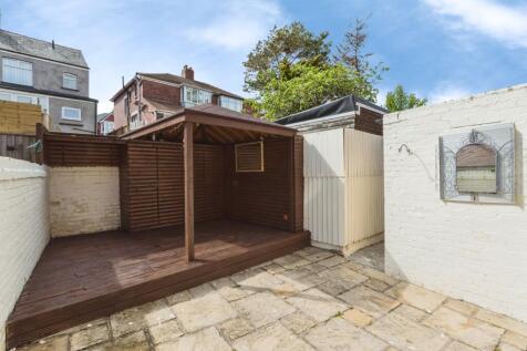 Garden Hut