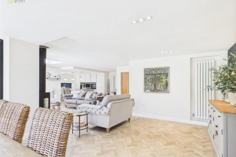 CAM03830G0-PR0148...