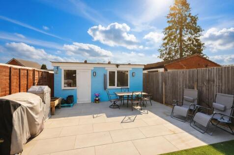 Rear patio / garage