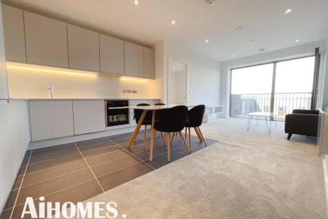 Welcome to this exquisite two-bedroom apartment located at 4 Hulme Street in the vibrant area of Salford, Manchester. Nestled within the highly sought-after Local Crescent development, this property e
