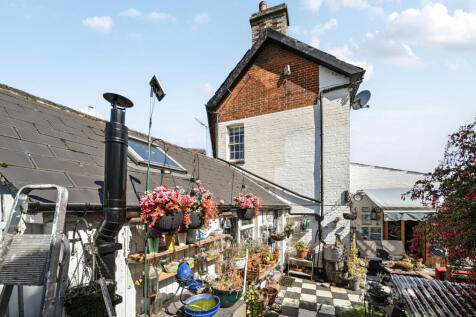 1347473-2-68b5d59...