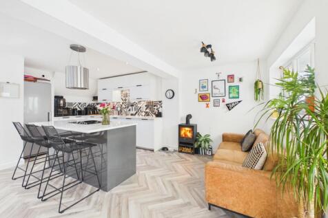 Open-Plan Living Kitchen