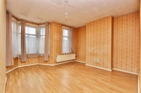 Shelbourne Road, N17