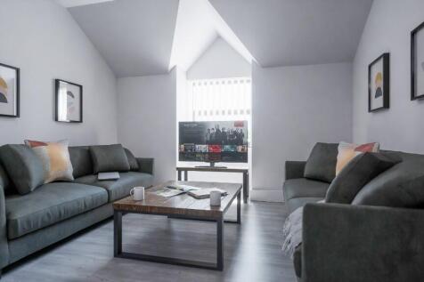 ** MAY MADNESS £100 OFF FIRST MONTHS RENT FOR A MAY SIGN UP ***STUNNING NEWLY REFURBED ROOMS IN THIS MODERN 5-BED 5 EN-SUITE APARTMENT! FULLY FURNISHED LUXURY PROPERTY ONLY £145 PER WEEK PER PERSON! C