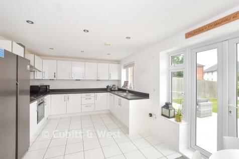 Kitchen/Breakfast Room.