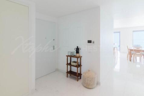 Quarteira Sea Front 2 Bed Apartment For sale (8)