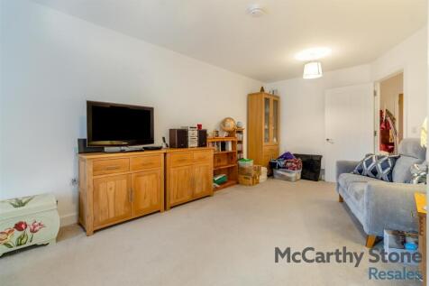 8673563-interior07.jpg