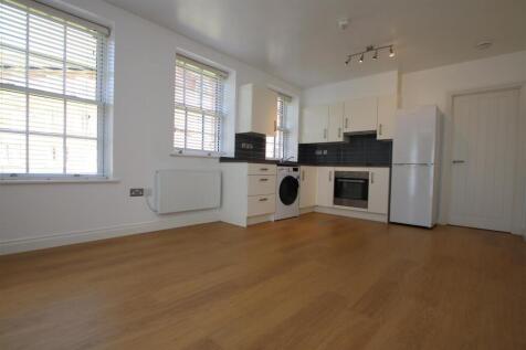 Open Plan Living 1.JPG