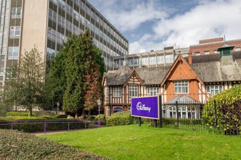 A rare opportunity to purchase this beautifully presented 1 bedroom ground floor apartment in the highly regarded Franklin development. This property occupies a very generous footprint on-par with man