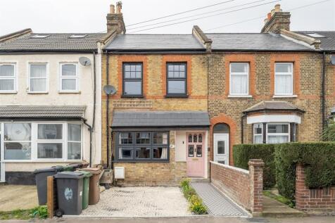 Ainslie Wood Road, E4