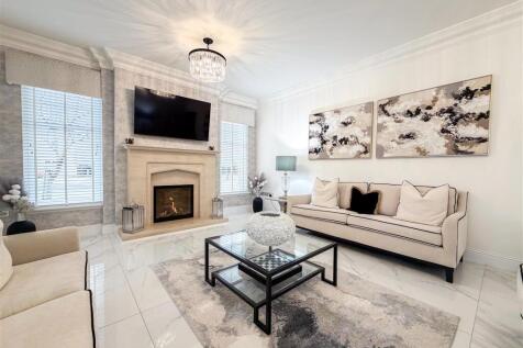 Formal Lounge