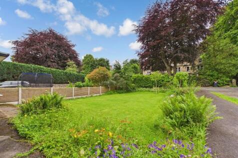 Large South West facing Garden