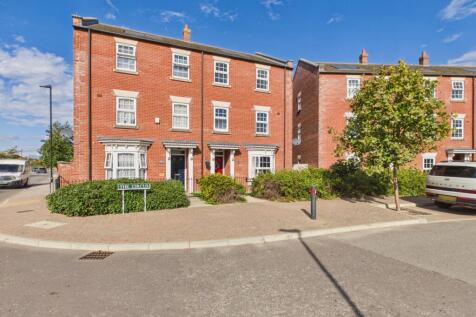 EweMove Spalding - The Circus - Front of House